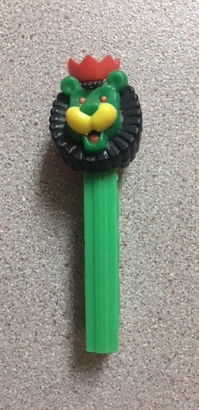 Lion with Crown (Dark Green)